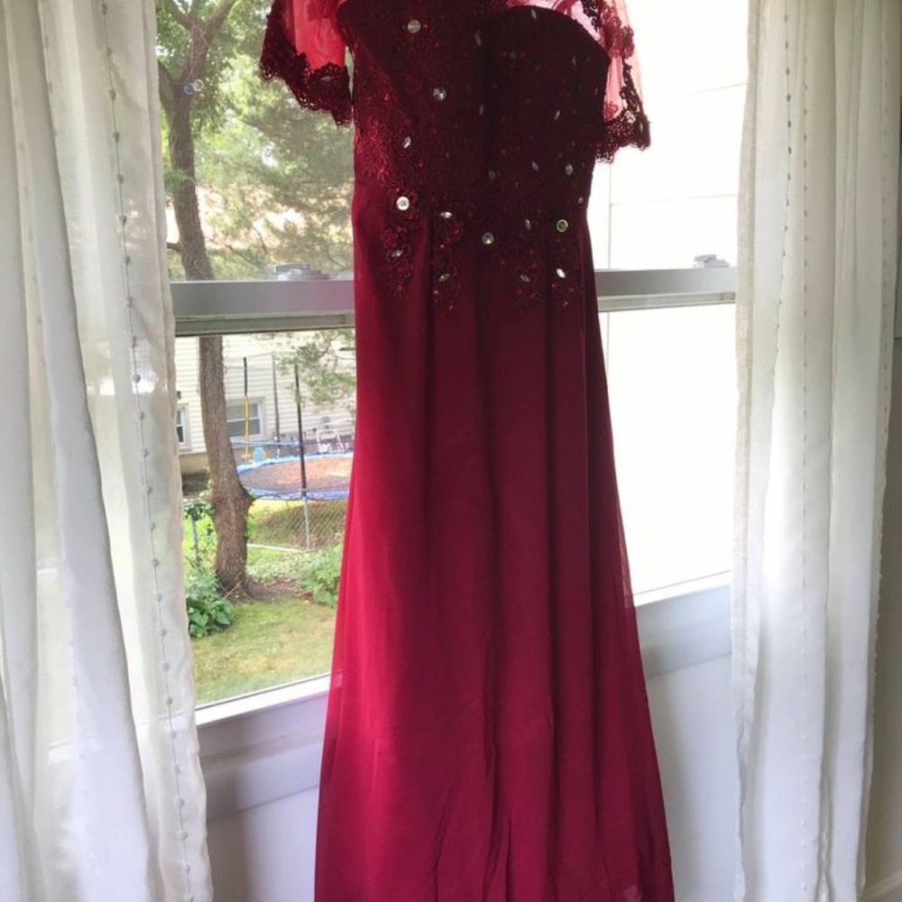 NEW Formal Burgundy Gown.